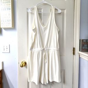 White size L cinched waist terrycloth jumpsuit